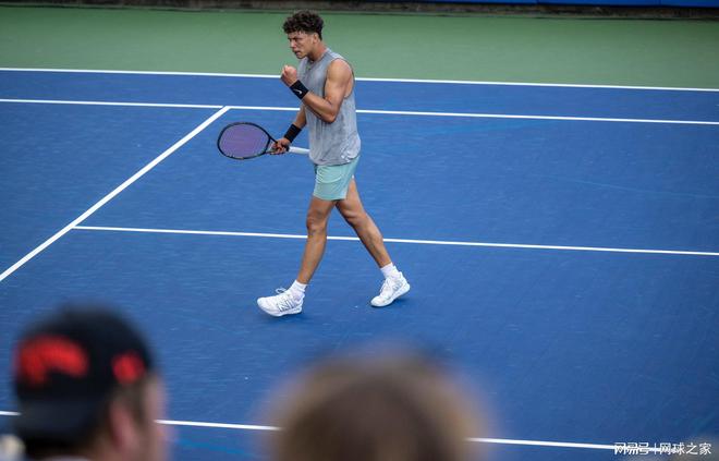 根据预算和 根据预算和